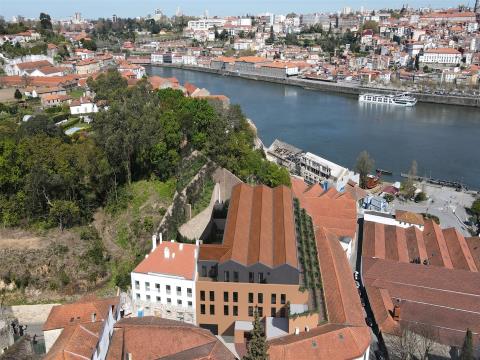 Apartamento T2 com vista para o Rio Douro