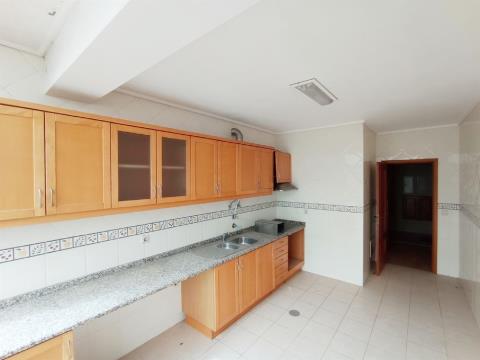 Apartamento T4 + 2 Dúplex, Cacia, Aveiro