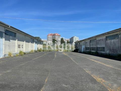  2 warehouses to rent in Cacém