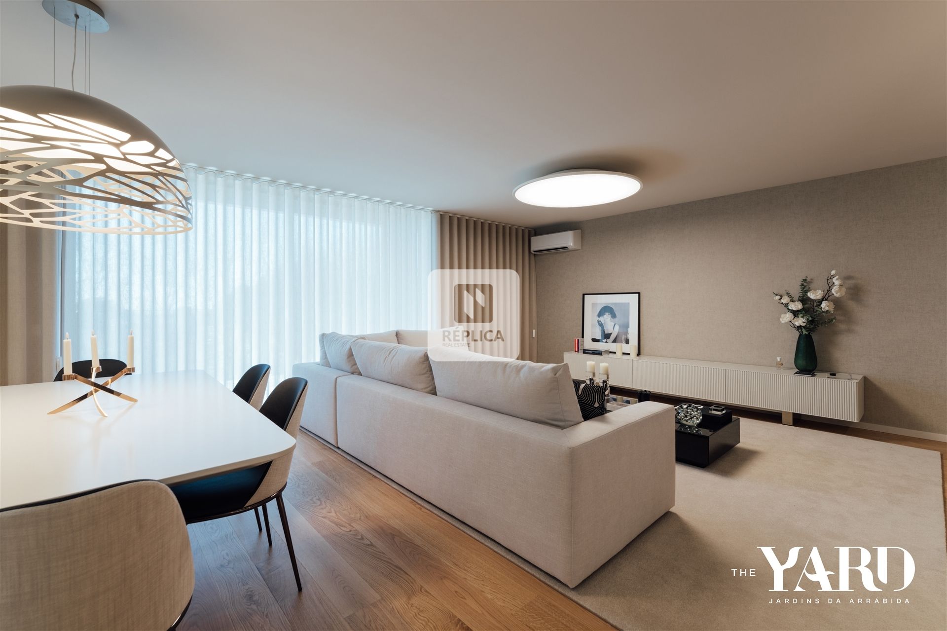 4 bedroom apartment in Jardins da Arrábida with balcony Réplica