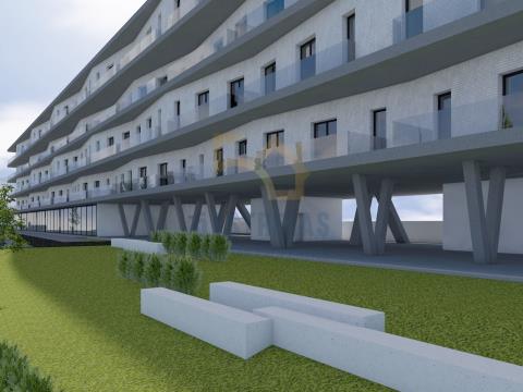 Lote de 7000m2  com Projecto Aprovado para 56 Apartamentos em Fátima