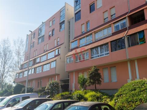 Apartamento dúplex de 3 dormitorios en el centro de Guimarães