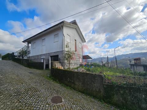 Moradia Individual T3 em Lordelo, Guimarães