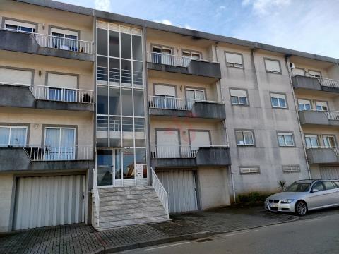 Apartamento T3 em Barrosas (Santo Estêvão), Lousada