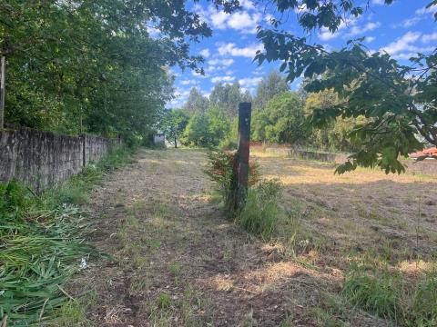 Land for construction with 4.800m2 in Vila das Aves, Santo Tirso