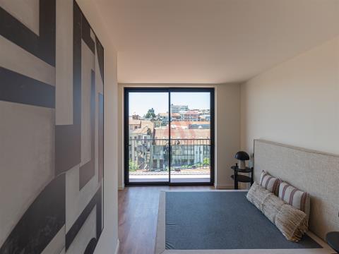 Maisonette-Wohnung mit 2 Schlafzimmern, möbliert und ausgestattet in Bonfim, Porto