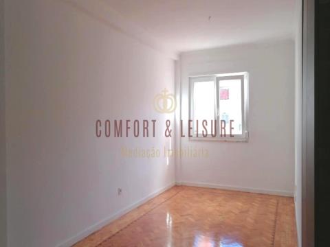 Fully renovated 2 bedroom apartment ready to move in
