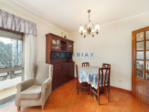 ANG998 - 4 Bedroom Apartment for Sale in Marinheiros, Leiria