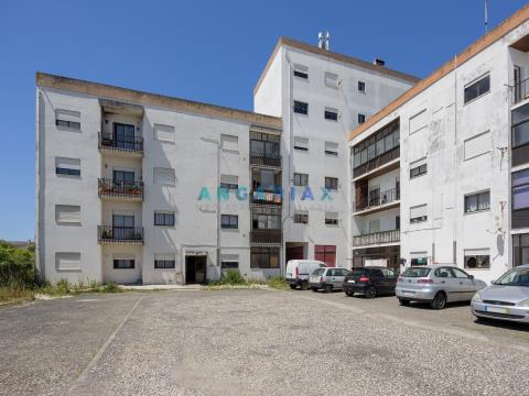 ANG1076 - Apartamento T3 em Venda, Marinha Grande, Leiria
