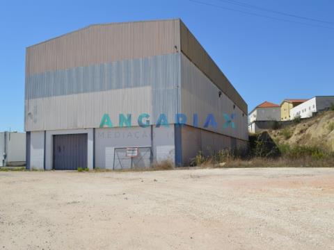 ANG143 - Complexo Industrial para Venda em Eiras