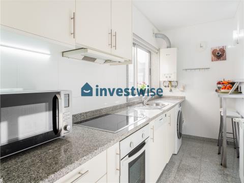 Modern 2 Bedroom Apartment With Parking Space In Boavista