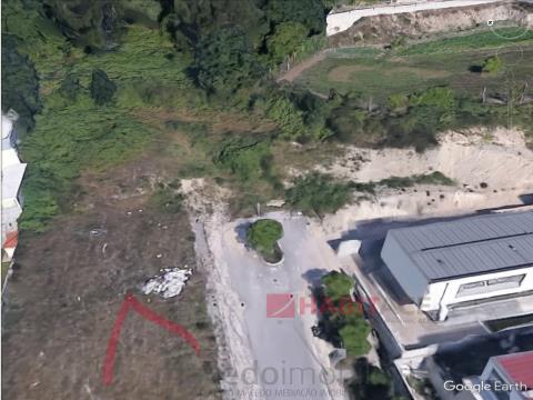 Plot of land for construction with 924m2 for sale in S. Mamede, Braga