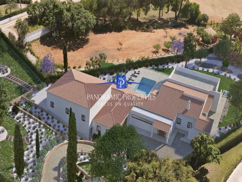 Elegant three-bedroom villa with private pool