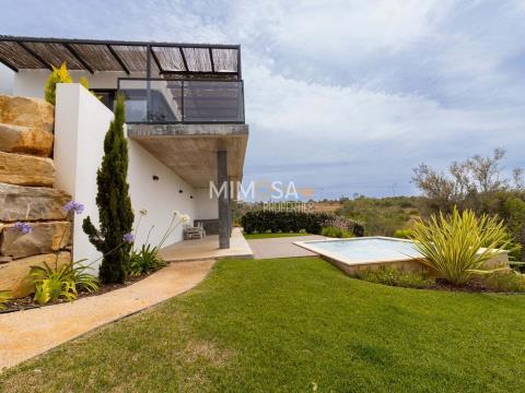 Moradia geminada T1+2 no Pestana Valley Nature Resort– Sesmarias, Algarve