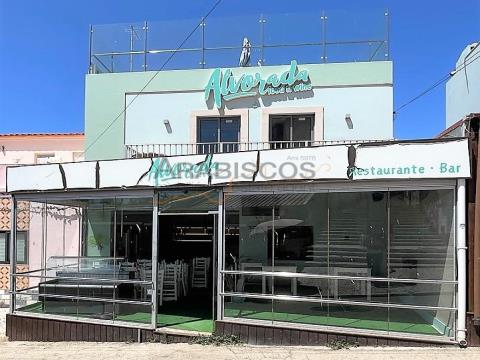 Espaço comercial Alvor - Mobilado e Equipado - Vista Mar e Ria - Terraço - Algarve - Faro, Portimão