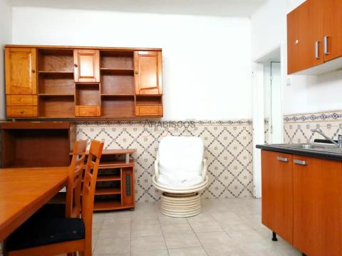 Appartamento con 3 camere da letto - Centro - Portimão - Faro