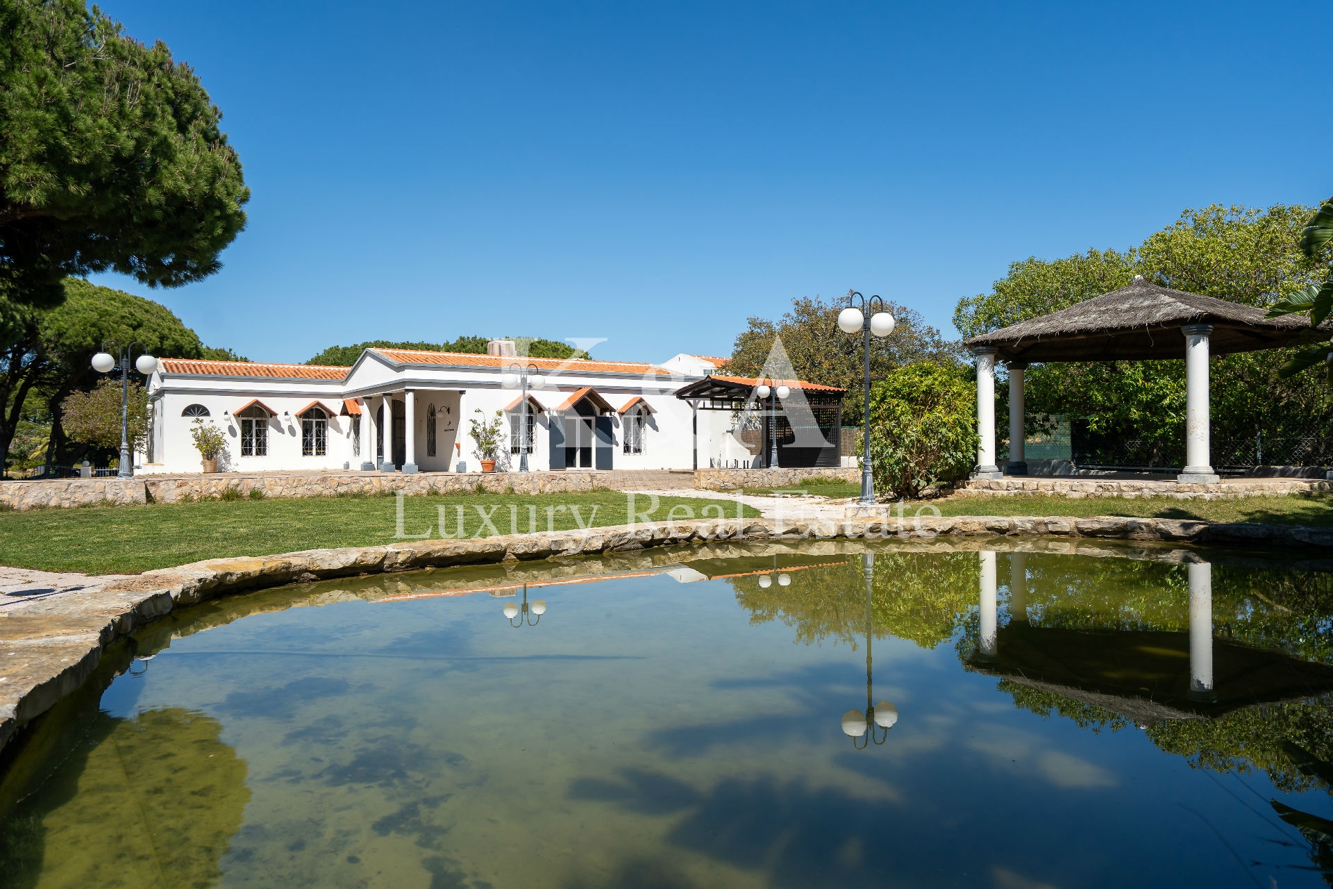 Property for catering and events in the Golden Triangle, Algarve.