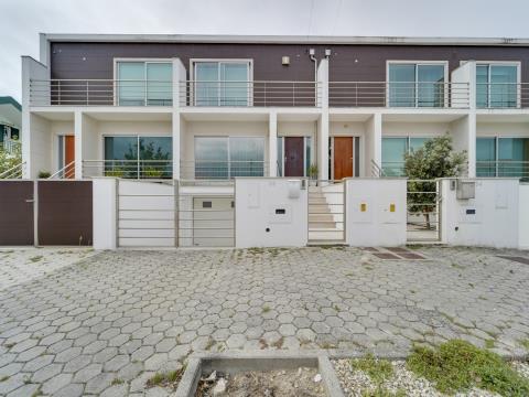 Casa de 4 habitaciones en venta - Gafanha da Nazaré
