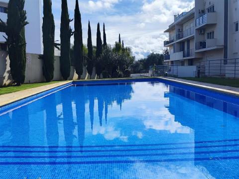 2 bedroom apartment with 2 parking spaces and swimming pool