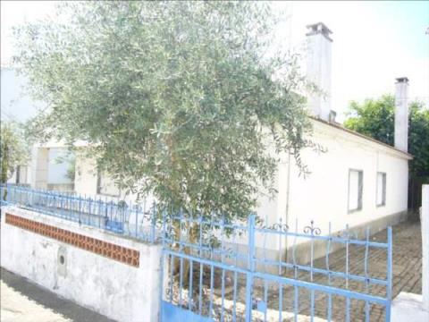 Moradia Isolada T2