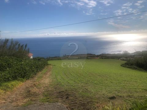 Terreno nas Feteiras, Ponta Delgada