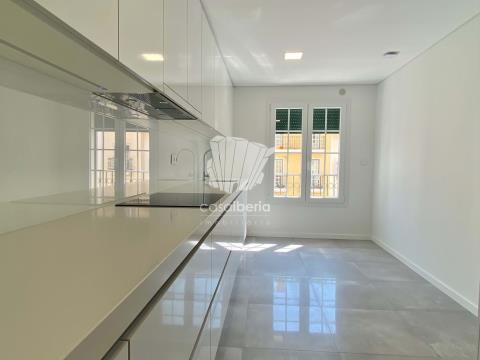 3 Bedrooms - Apartment - Amadora - Lisbon