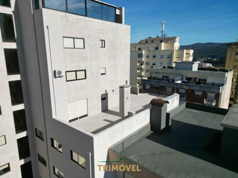 Apartamento T4 no Centro de Oliveira de Azeméis
