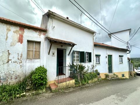Moradia T2 situada em Vila do Paço - Torres Novas