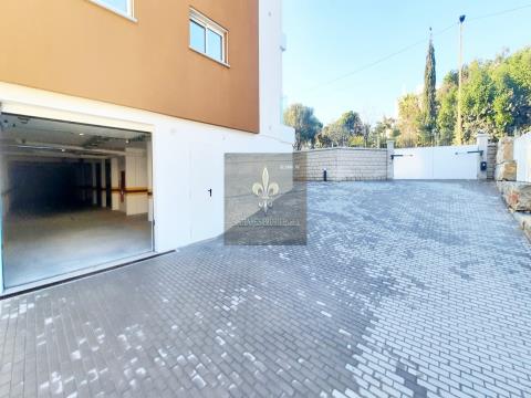 Two Garage Places for sale together - Albufeira