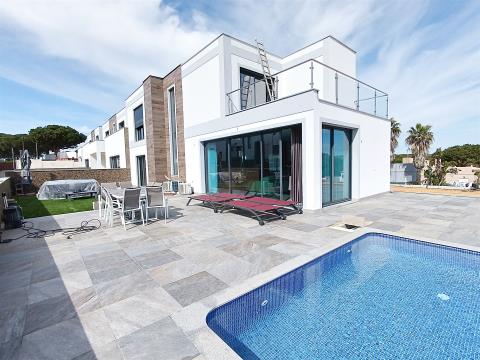 3 bedroom villa with private pool - Albufeira